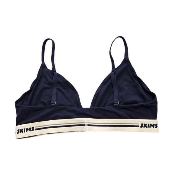 Skims Fits Everybody Logo Triangle Bralette Bra Navy Blue Meduim NWOT - Picture 3 of 5